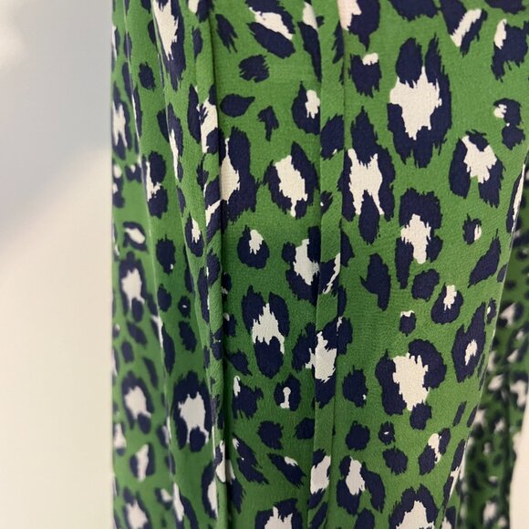 NWT Joie Neely Savory 100% Silk Green Leopard Racerback Tank, Size L - Picture 5 of 6